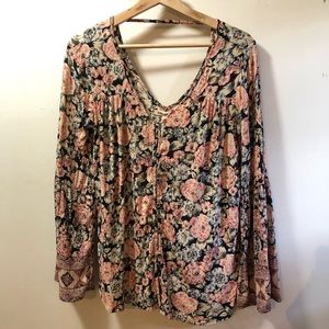 [SOLD] Billabong floral wrinkle-look button-down top